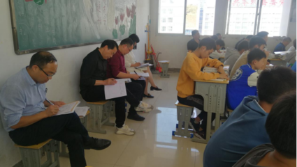 我院龍景科副院長帶隊赴實習(xí)基地檢查學(xué)生實習(xí)工作并開展教育教學(xué)檢測與評價活動
